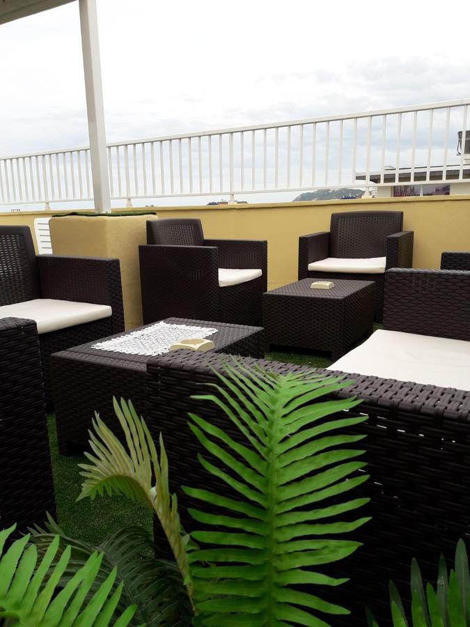 Hotel Maxim Misano Adriatico Esterno foto